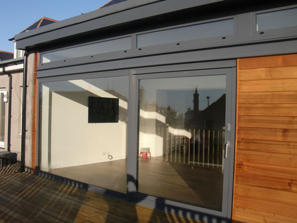 Moden house extension 2012