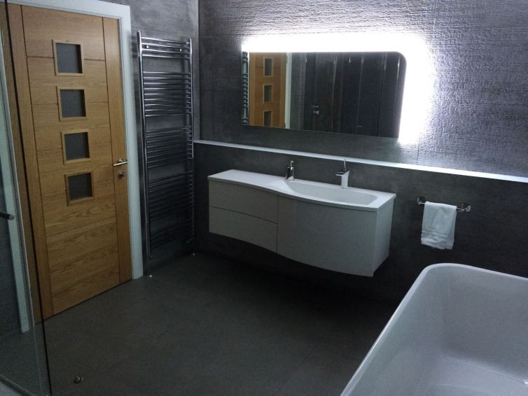 tiled bathroom