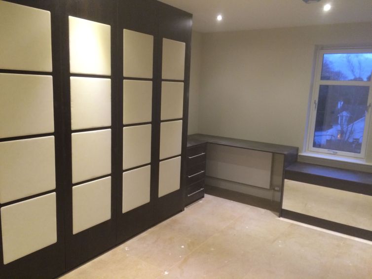 Walk in wardrobe